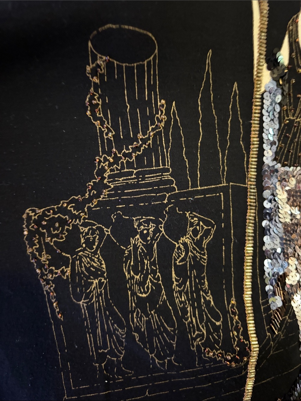 Black Sequin Embellished Graphic Women's Sweatshirt - Picture 8 of 11